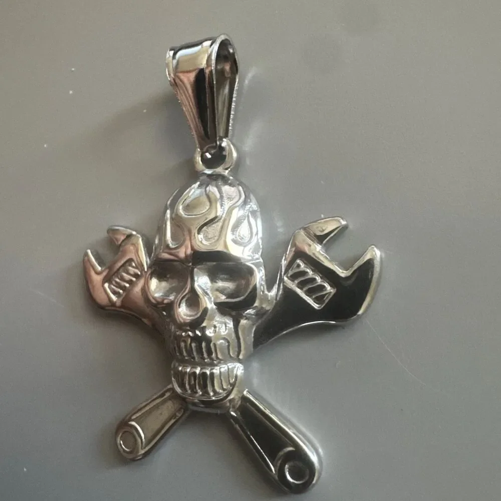 Skull Wrench Tools Silver Plated Stainless Steel Pendant 24” Chain Plumber Men’s
